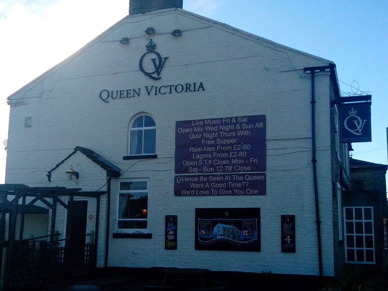 Queen Victoria. (Pub, External). Published on 11-11-2013
