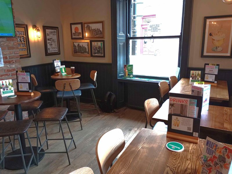Seating area. (Pub). Published on 26-07-2025 