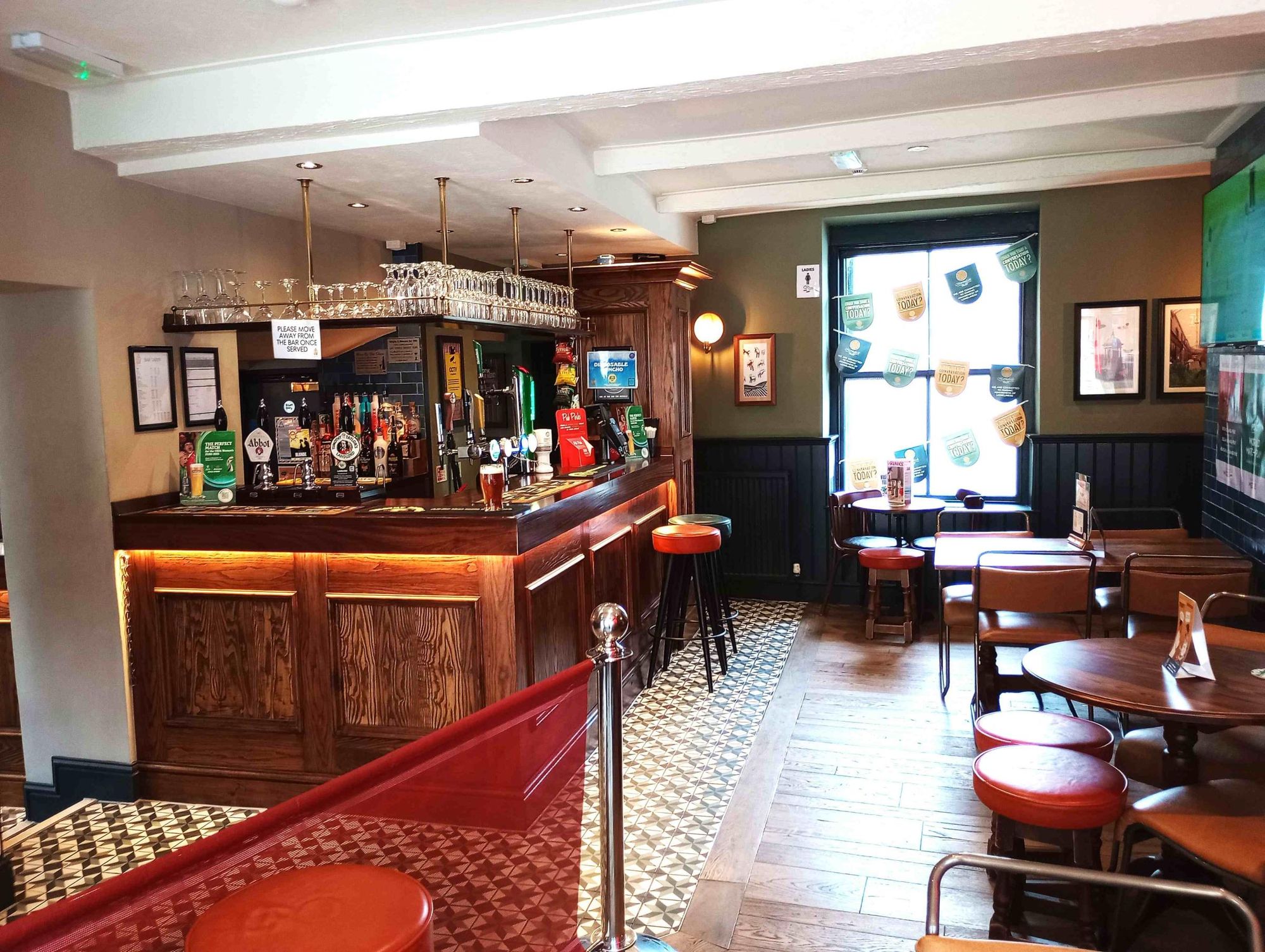 (Pub, Bar). Published on 26-07-2025