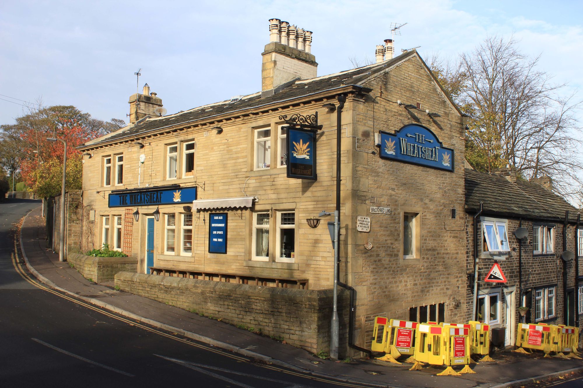 Wheatsheaf. (Pub, External). Published on 16-11-2013