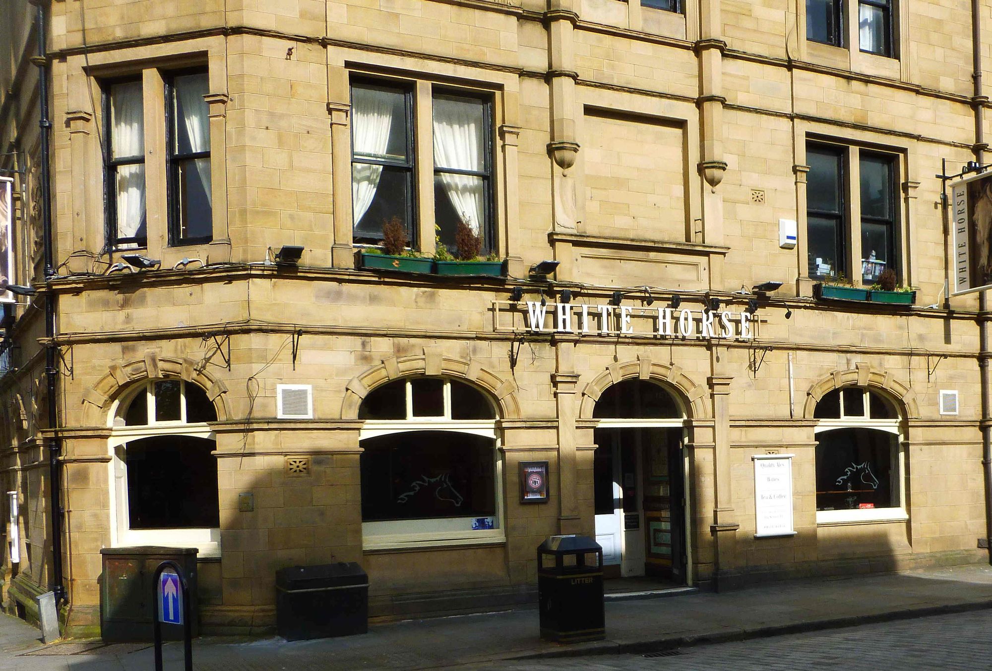 White Horse. (Pub, External). Published on 07-09-2013