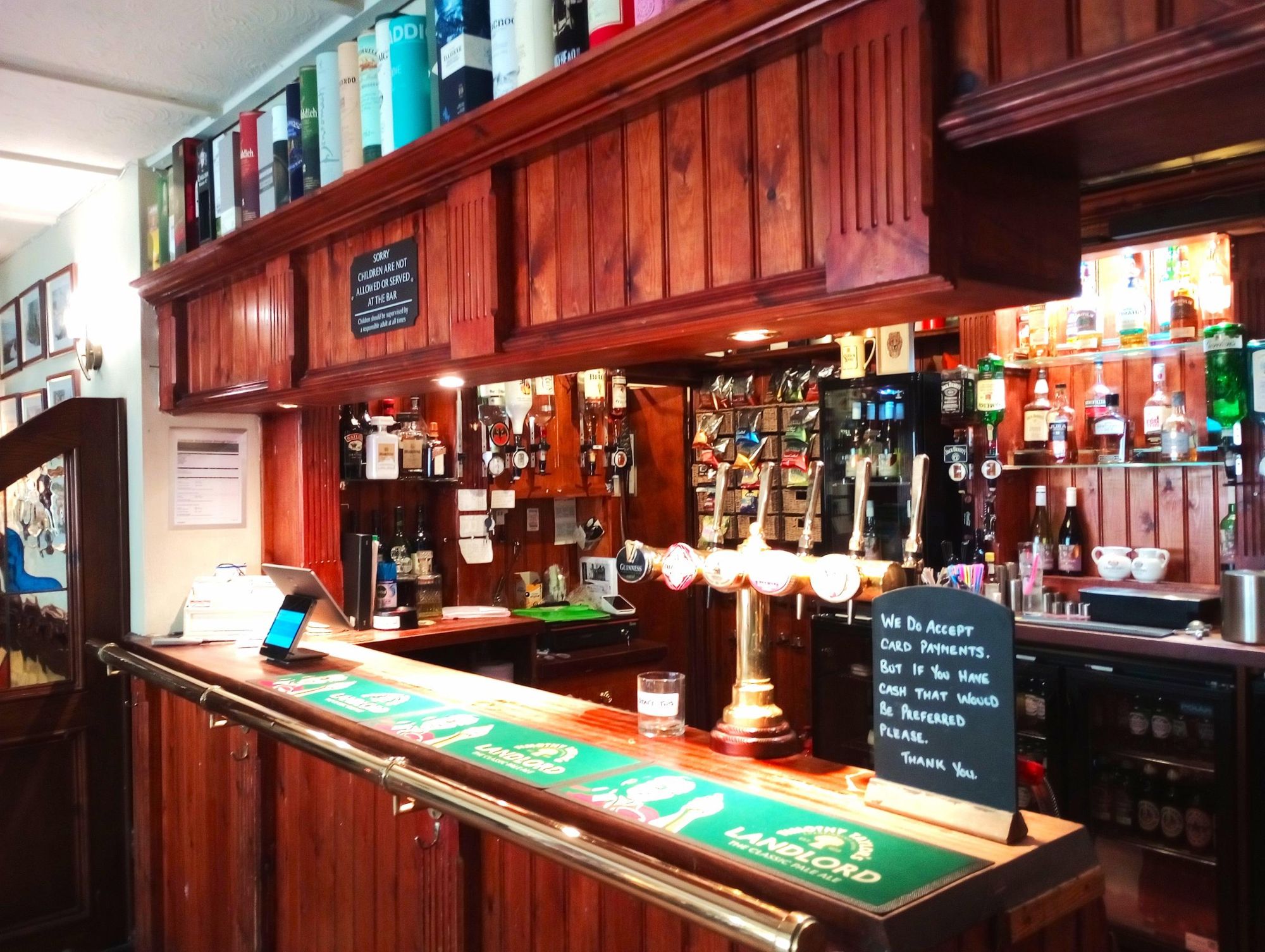 Front of bar. (Pub, Bar). Published on 08-06-2025