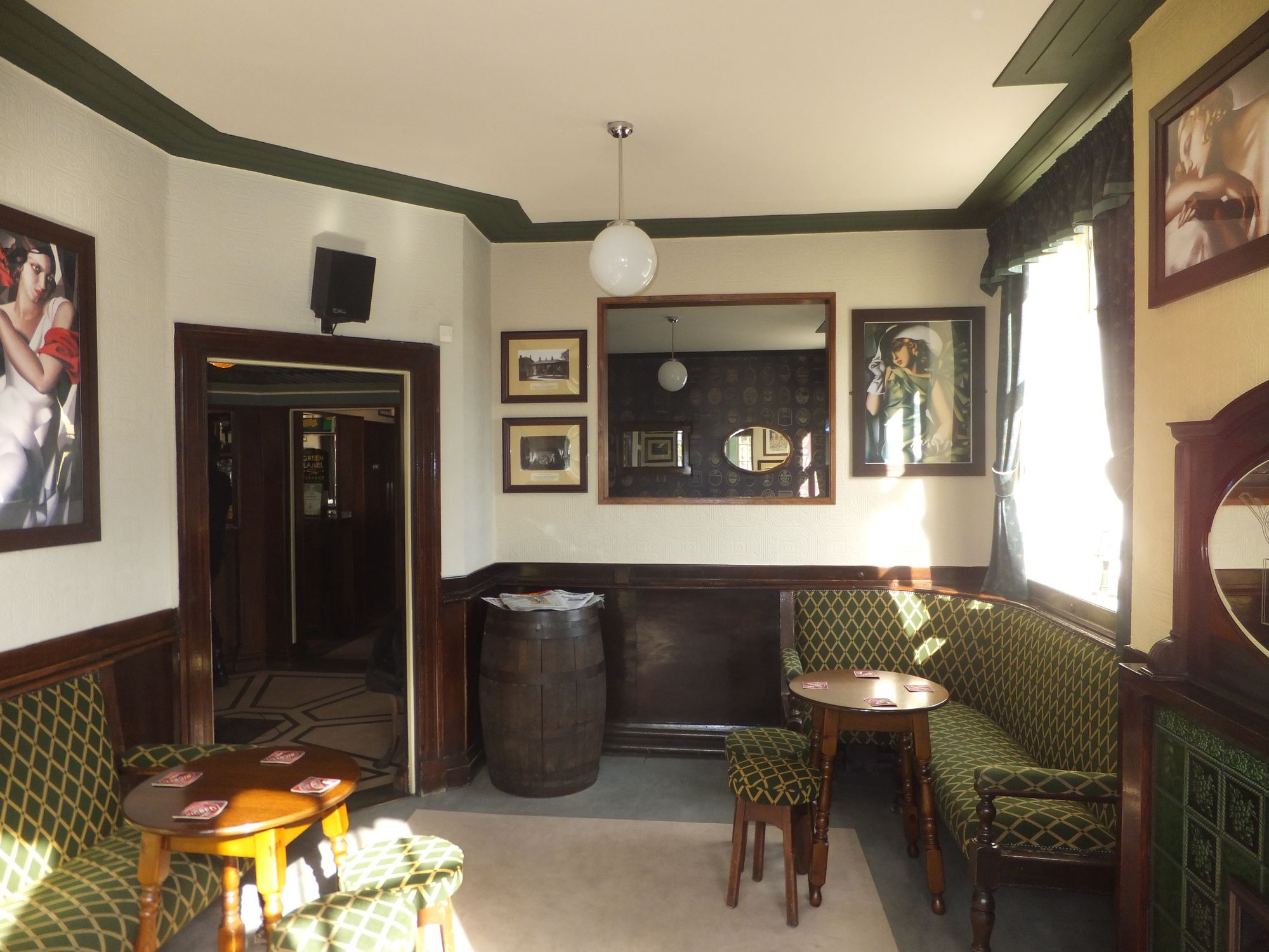 Three Pigeons. (Pub, Bar). Published on 21-04-2014