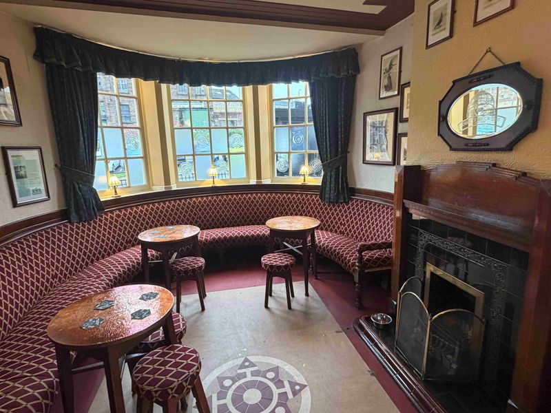 Seating. (Pub). Published on 10-05-2026 
