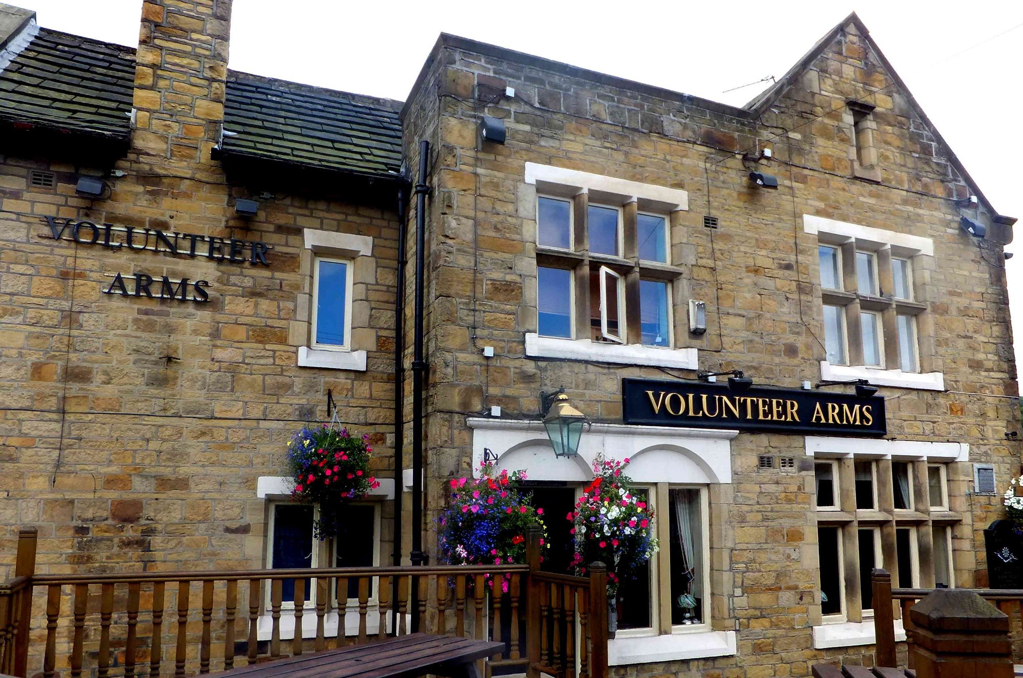 Volunteer Arms. (Pub, External). Published on 03-09-2013