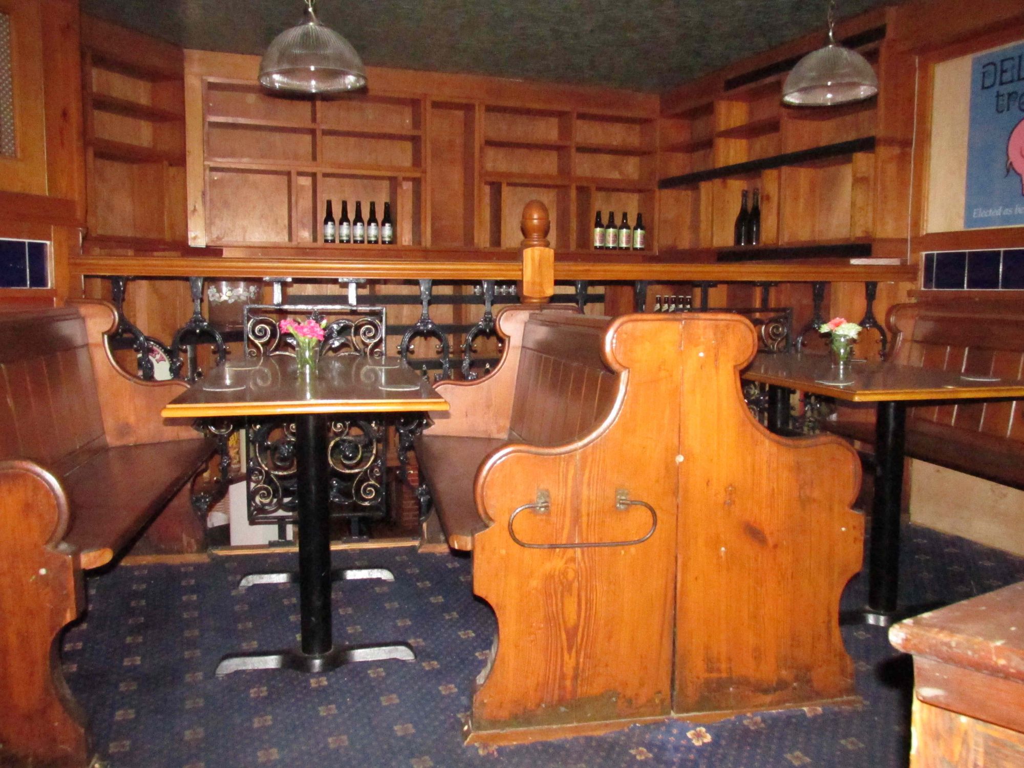 Victorian Cafe Bar. (Pub, Bar). Published on 30-11-2014