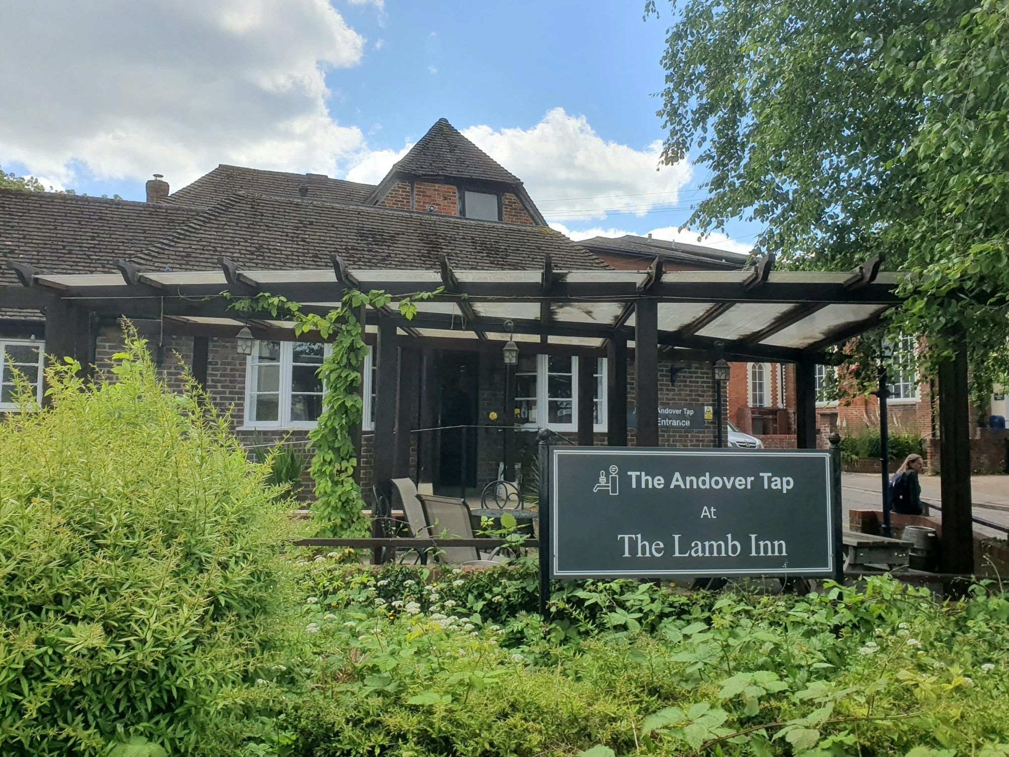 Andover Tap at the Lamb (Photo: Pete Horn 05/06/2024). (Pub, External). Published on 05-06-2024