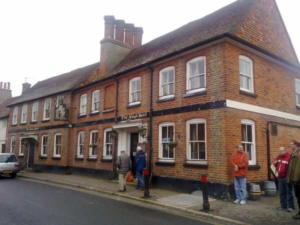 (Pub, External). Published on 16-01-2013