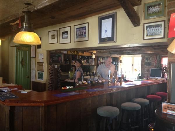 (Pub, Bar). Published on 20-04-2013