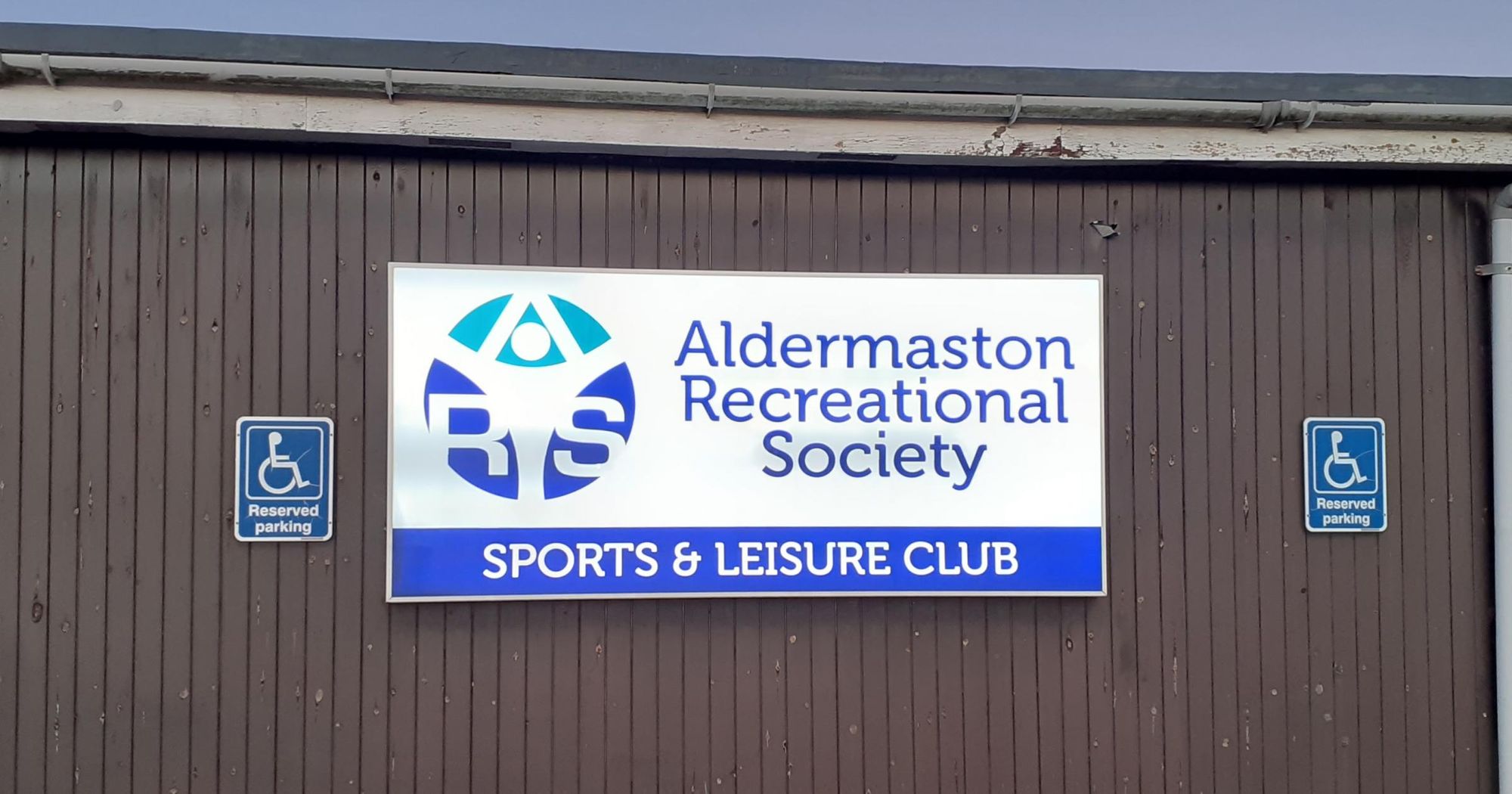 (External, Sign). Published on 14-02-2022
