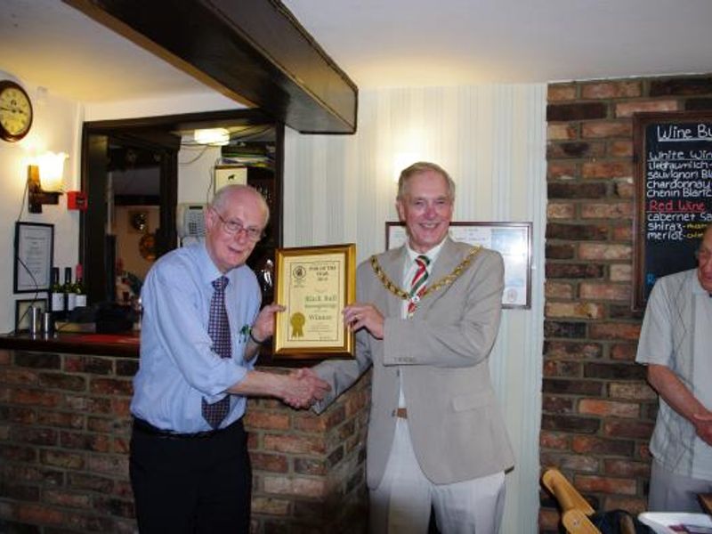 Late licensee Tony Burgess, and G Archer Mayor of Boroughbridge. (Publican, Award). Published on 13-07-2014