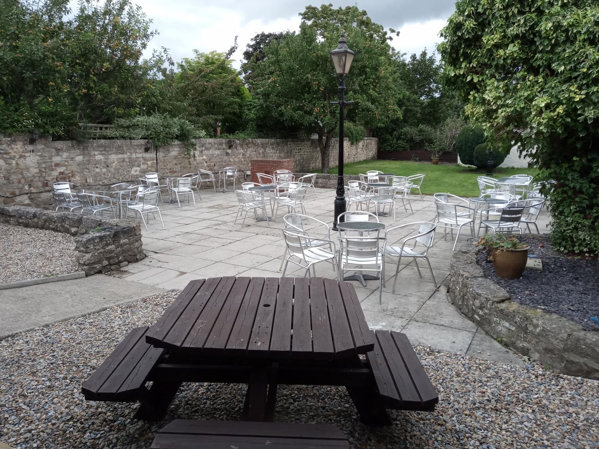 Garden. (Pub, Garden). Published on 23-08-2020