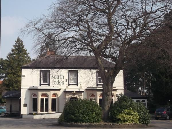 South Lodge, Ripon. (External). Published on 09-04-2013