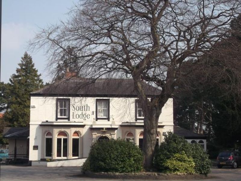 South Lodge, Ripon. (External). Published on 09-04-2013