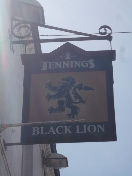 (Pub, Sign). Published on 05-06-2013