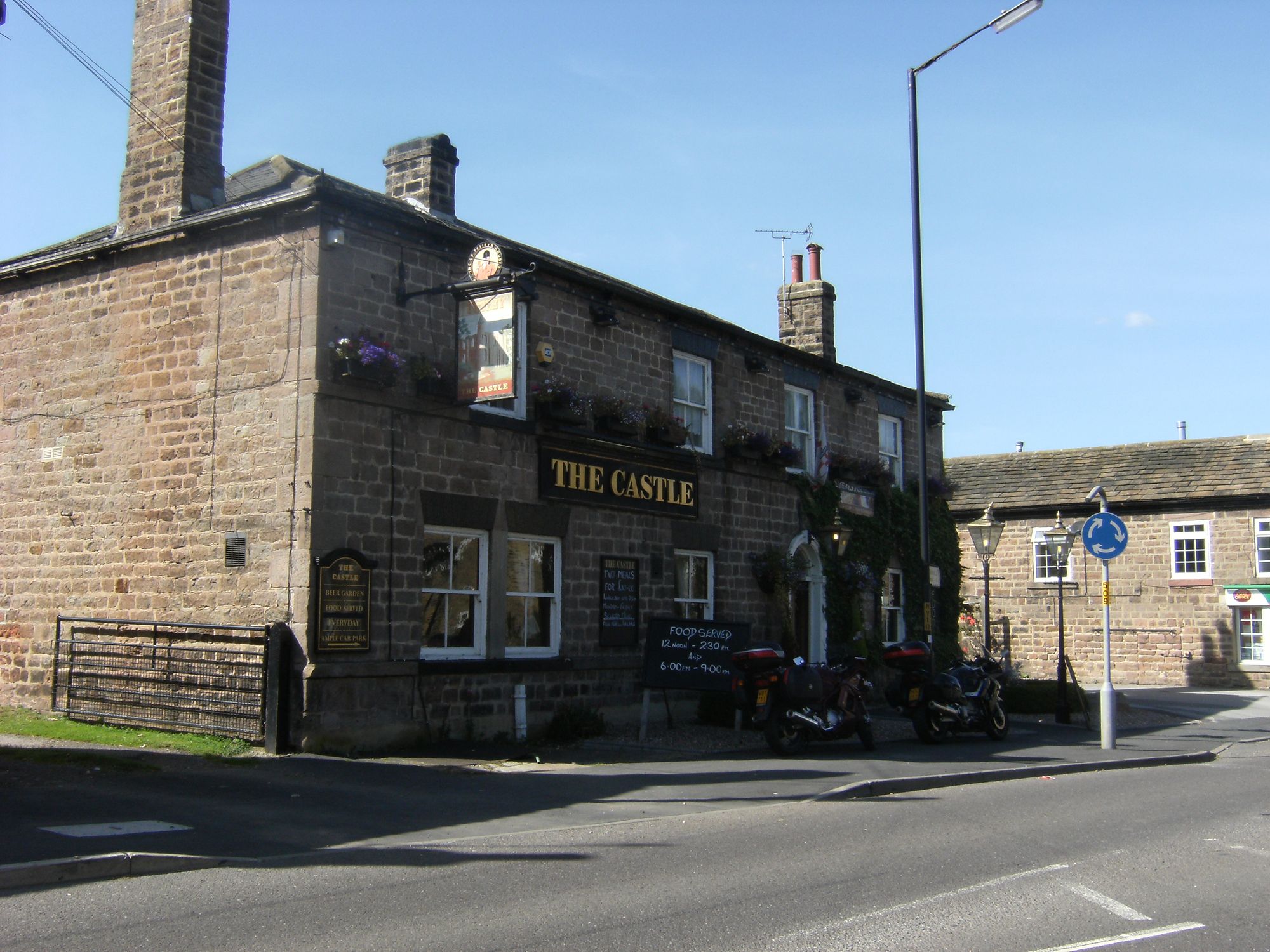 The Castle, 2014. (Pub, External). Published on 25-08-2014
