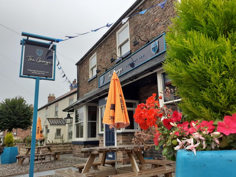 The George Country Inn, 2022. (Pub, External). Published on 10-09-2022
