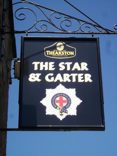 (Pub, Sign). Published on 06-06-2013