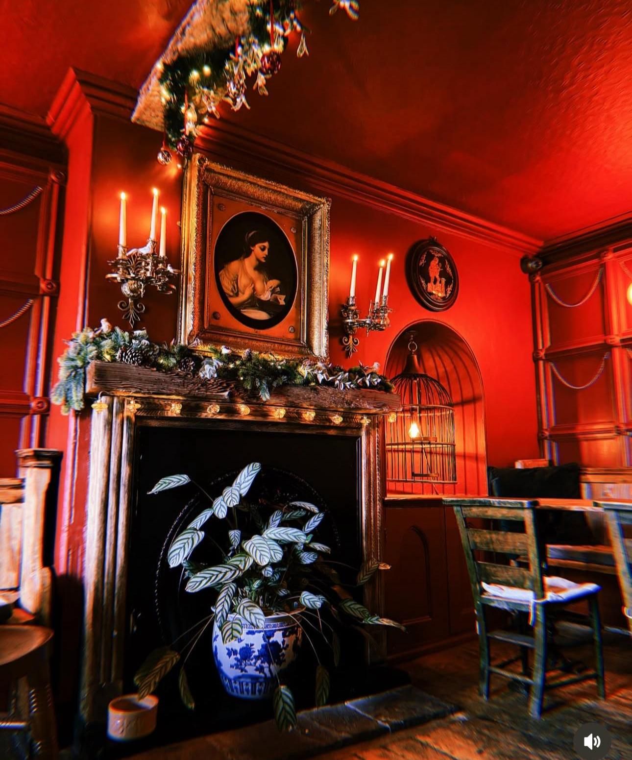 Upstairs room. Published on 15-07-2025