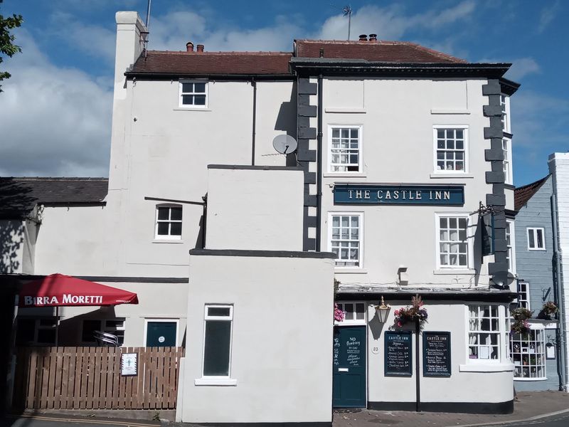 Castle Inn, 2020. (Pub, External, Key). Published on 09-08-2020