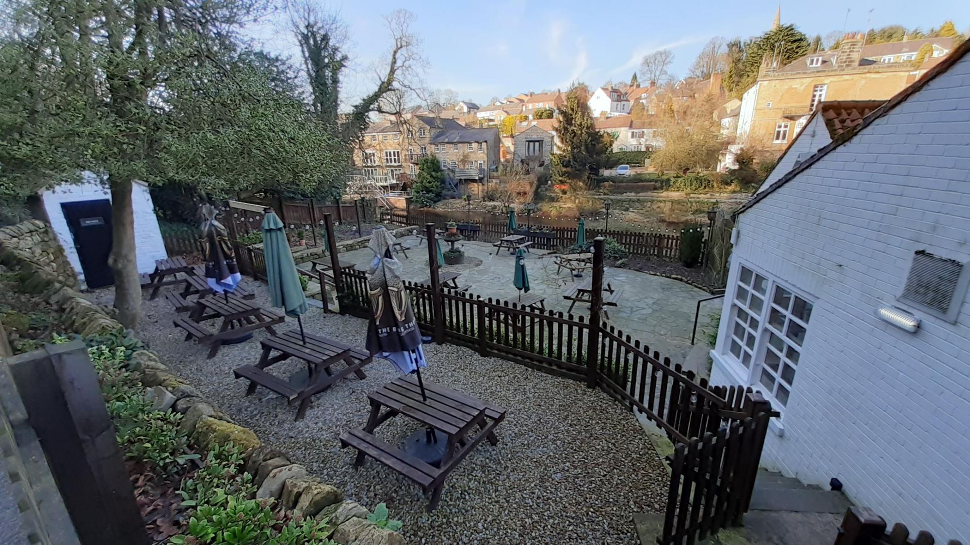 Riverside garden. (Pub, Garden). Published on 21-03-2022