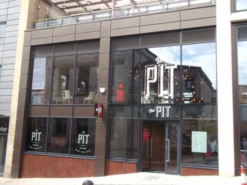 The Pit, 2014. (Pub, External). Published on 08-07-2014
