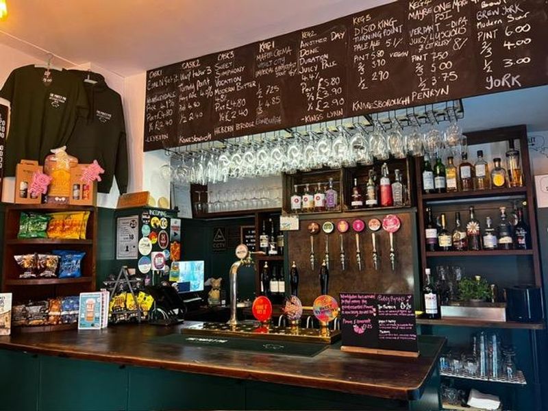 (Pub, Bar). Published on 11-07-2025 