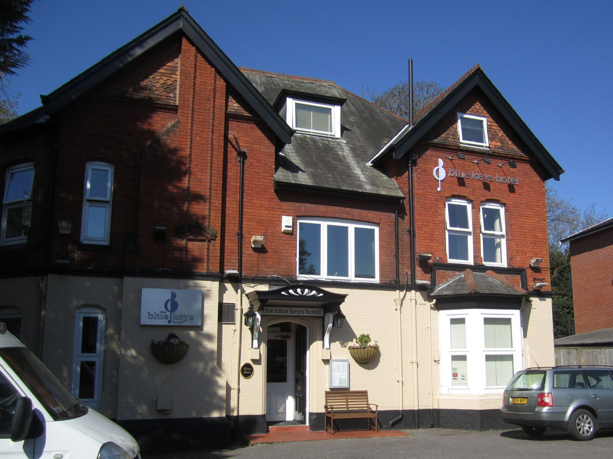 Blue Keys Hotel, Southampton. (Pub, External). Published on 03-05-2013