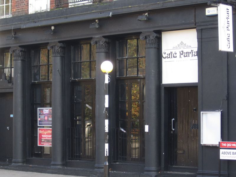 Café Parfait, Southampton. (Pub, External, Key). Published on 30-10-2012