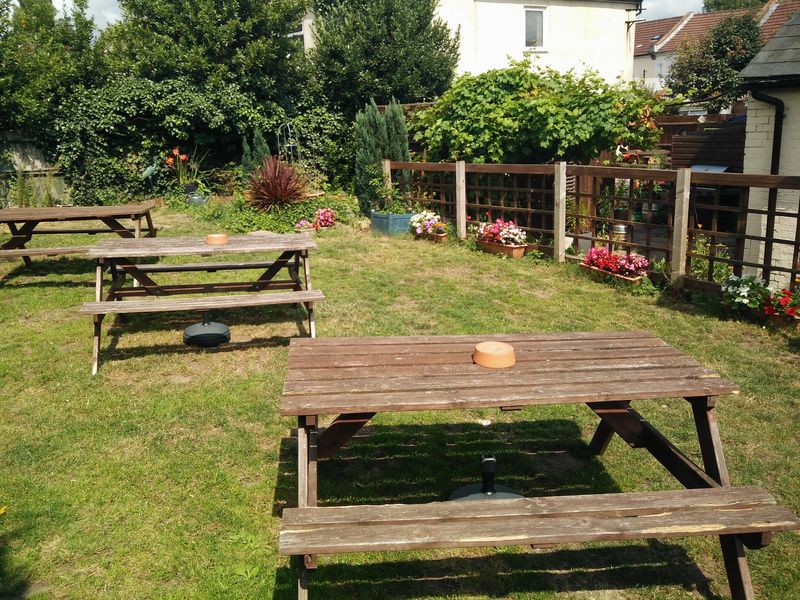 Drummond Arms, Southampton. (Garden). Published on 06-08-2019