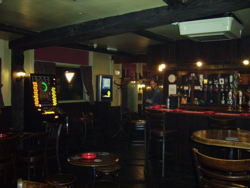 Robin Hood, Southampton. (Bar). Published on 24-04-2007