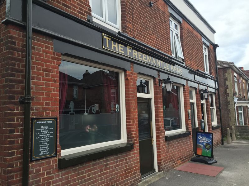 Freemantle Arms, Southampton - 16th July 2016. (Pub, External). Published on 16-07-2016