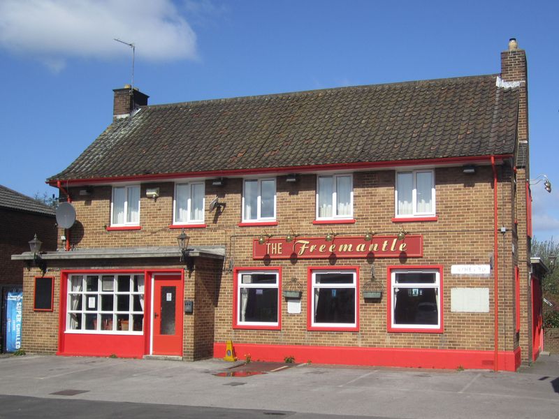 Freemantle Hotel, Southampton. (Pub, External). Published on 29-04-2013