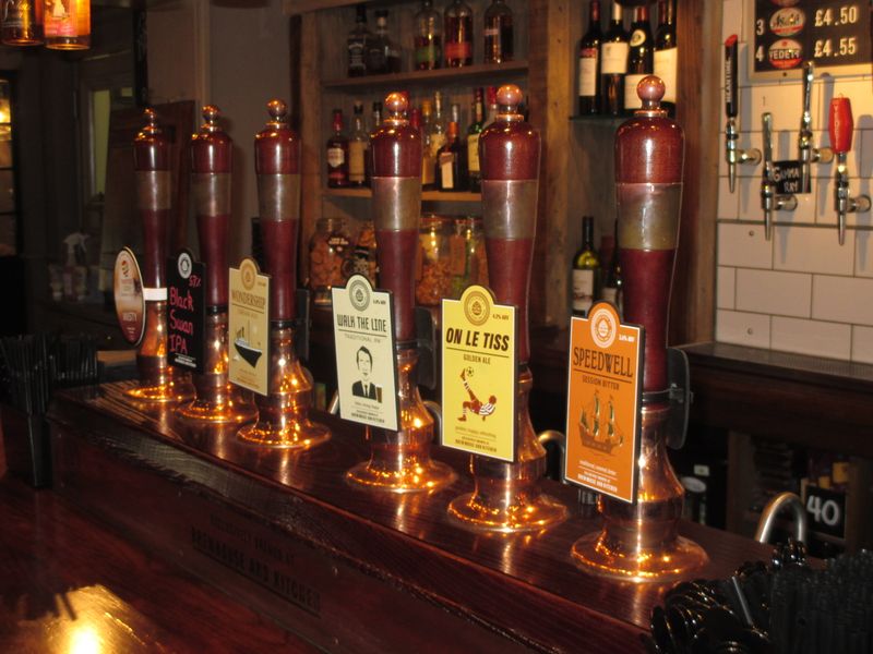 Brewhouse & Kitchen, Southampton. (Bar). Published on 14-05-2016