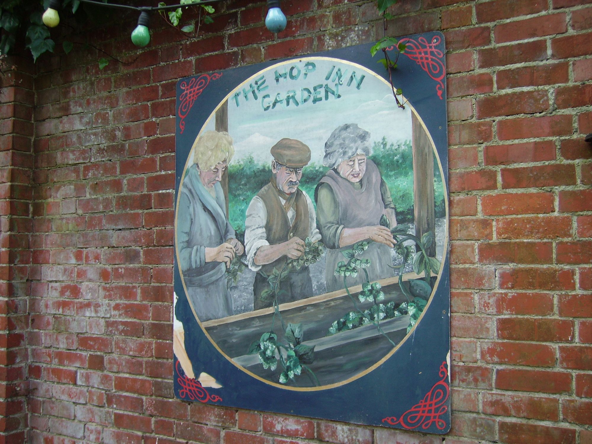 Hop Inn, Southampton. (Garden). Published on 07-04-2007