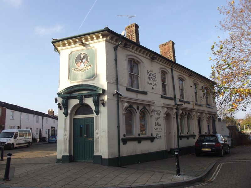 King Alfred, Southampton. (Pub, External). Published on 13-11-2011 