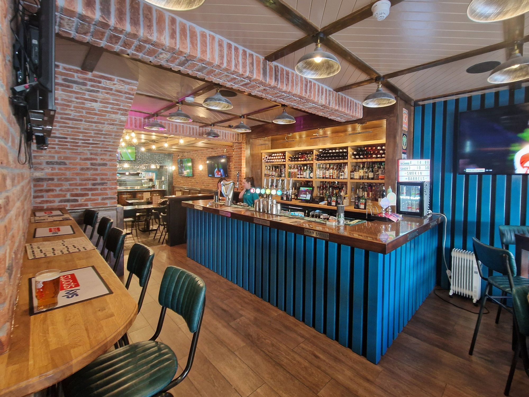 Smokin' Barrels, Southampton (Photo: Pete Horn - 05/04/2025). (Bar). Published on 05-04-2025