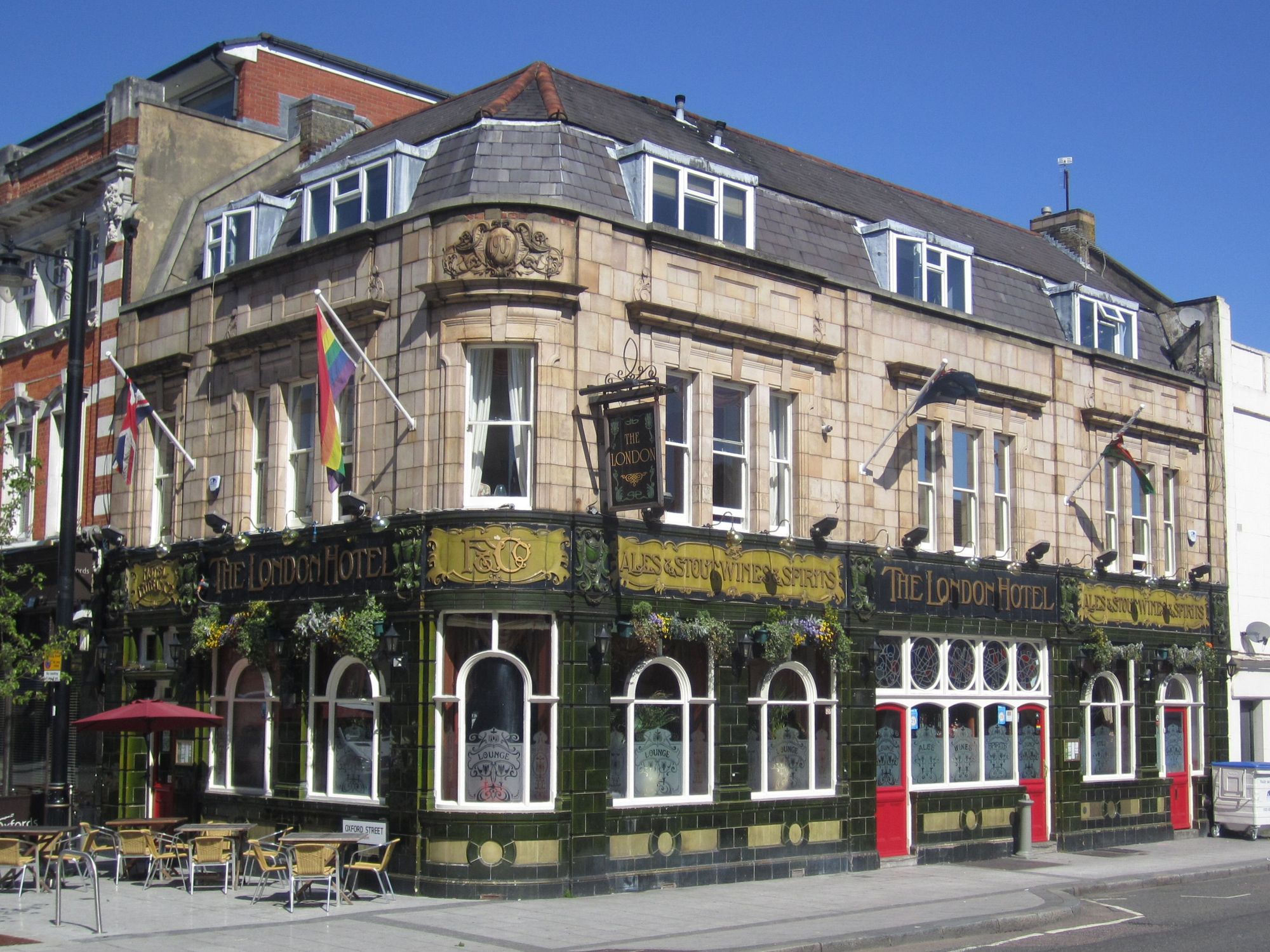London Hotel, Southampton. (Pub, External, Key). Published on 03-05-2013