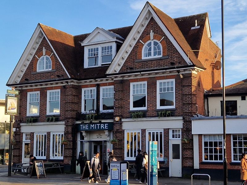 Mitre, Portswood (Photo: Pete Horn - 13/11/2024). (Pub, External). Published on 13-11-2024 