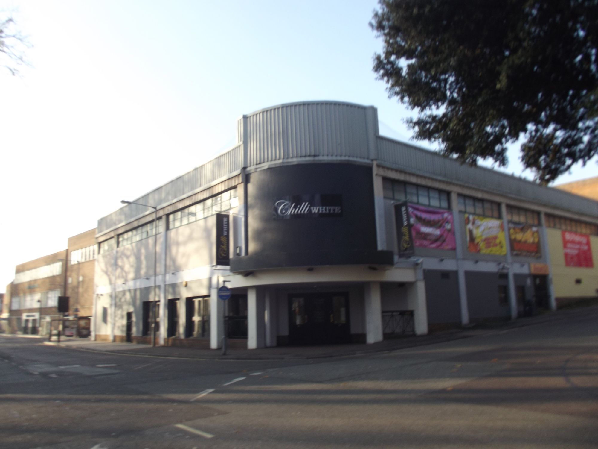 Ocean and Collins, Southampton (Photo: Gary Tull - 13/11/2011). (Pub, External). Published on 13-11-2011