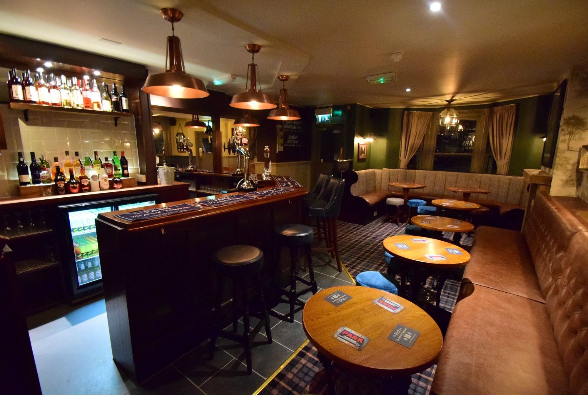 Park Inn, Shirley (Photo: Andy Madsen - 01/11/2016). (Pub, Bar). Published on 01-11-2016