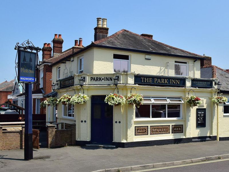 Park Inn, Shirley (Photo: Andy Madsen - 2023). (Pub, External, Key). Published on 01-07-2023