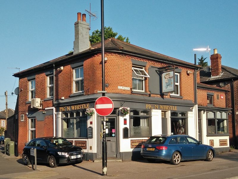 Pig 'N' Whistle, Southampton. (Pub, External). Published on 23-06-2020