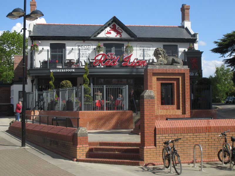 Red Lion, Southampton. (Pub, External). Published on 26-04-2017