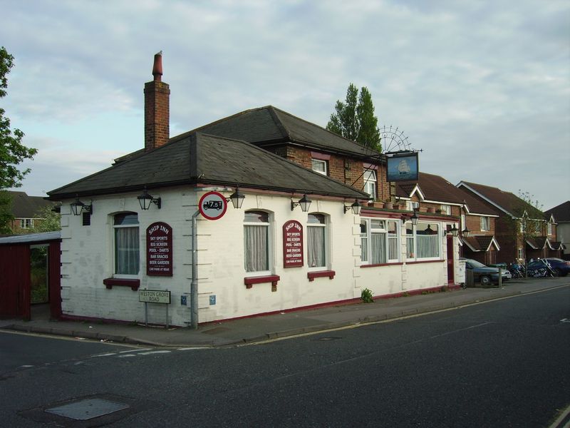 Ship Inn, Woolston (Photo: Gary Tull - 22/04/2007). (Pub, External). Published on 22-04-2007