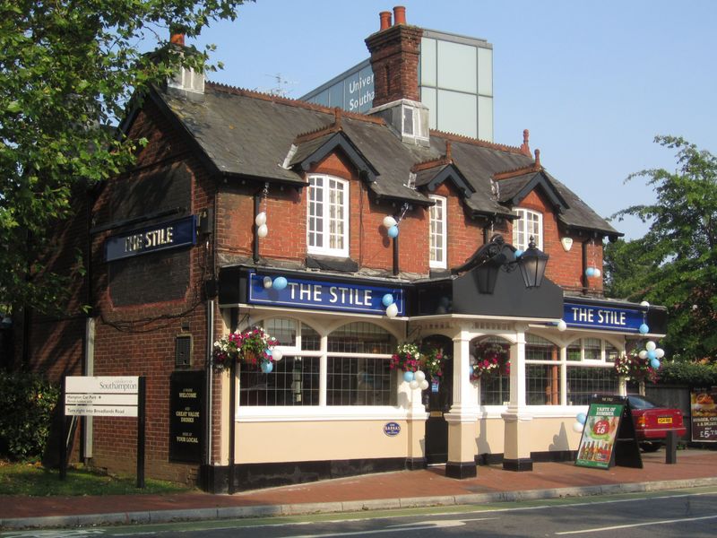 Stile, Southampton. (Pub, External). Published on 26-06-2013