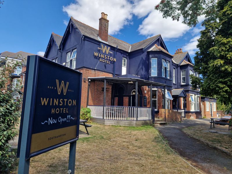Winston, Hill Lane (Photo: Pete Horn - 09/08/2025). (Pub, External, Key). Published on 09-08-2025