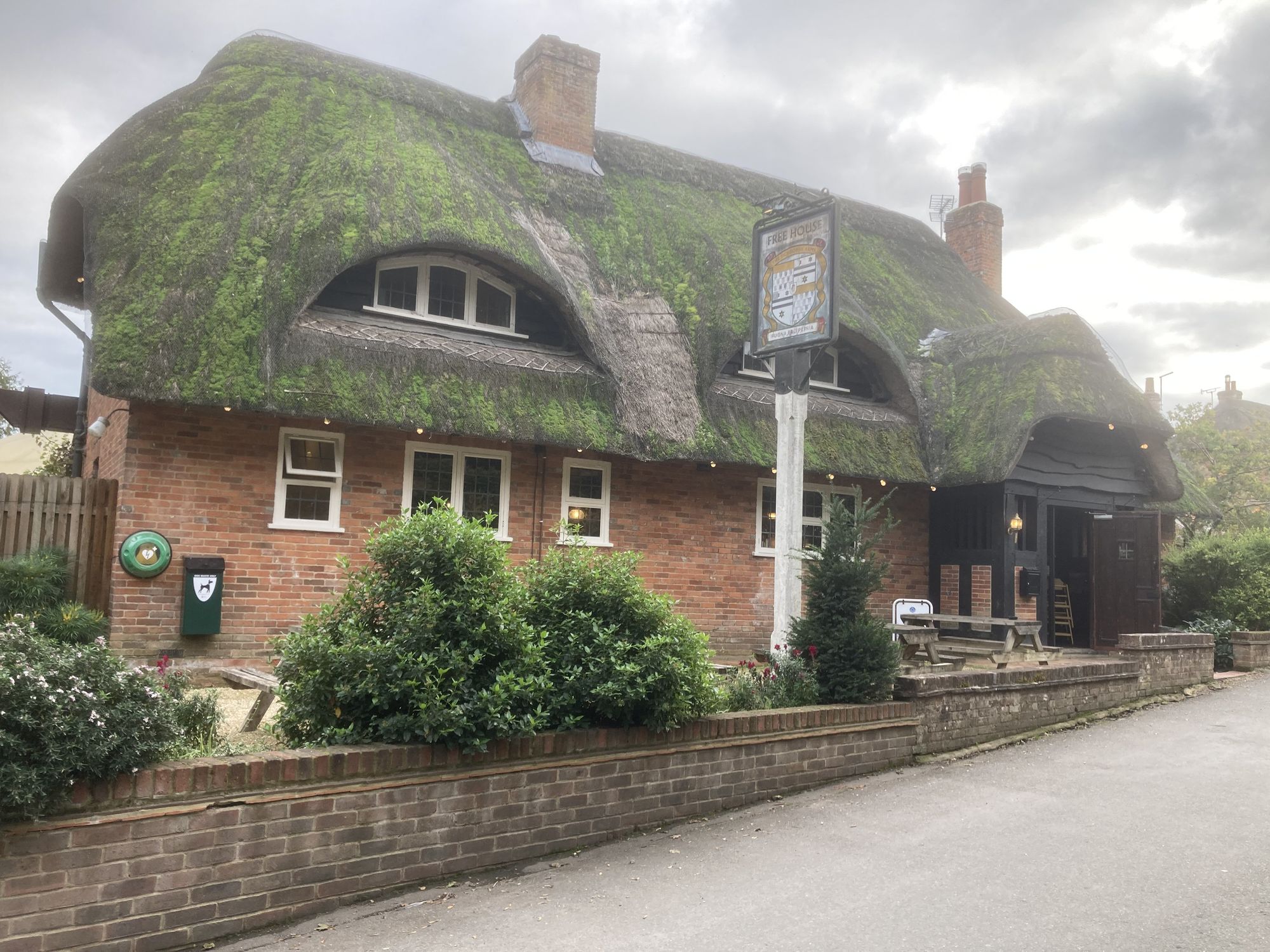 Tichborne Arms, Tichborne (Photo: Norman Clinnick - 15/10/2026). (Pub, External). Published on 15-10-2026