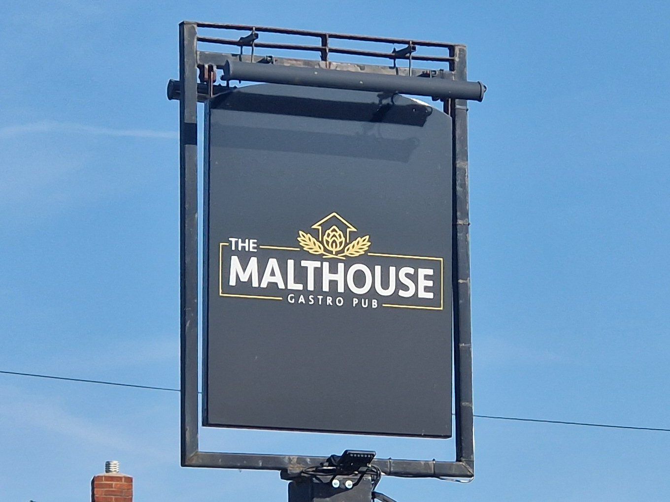 Malthouse, Timsbury (Photo: Pete Horn - 17/08/2025). (Sign). Published on 17-08-2025