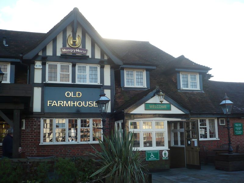 Old Farmhouse, Totton. (Pub, External). Published on 09-01-2011